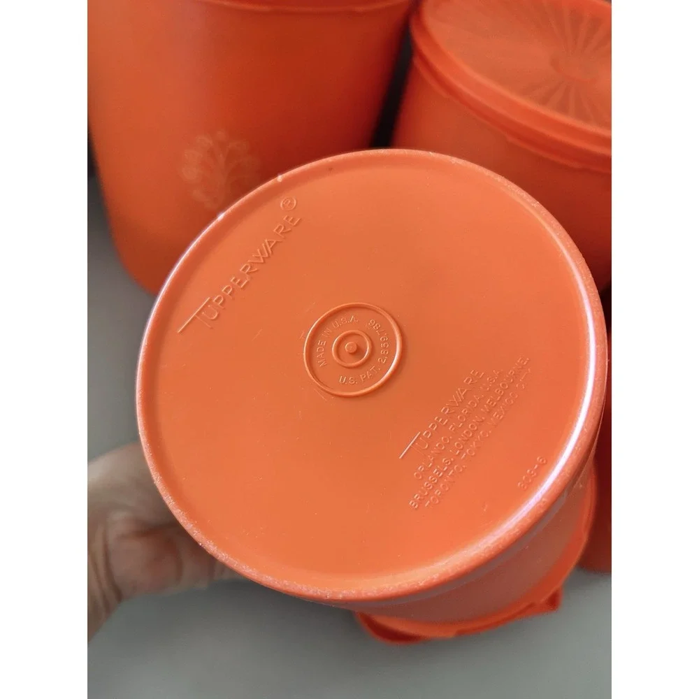 Vintage TUPPERWARE ORANGE Set of 5 Nesting Canister / Containers & Flour Scoop